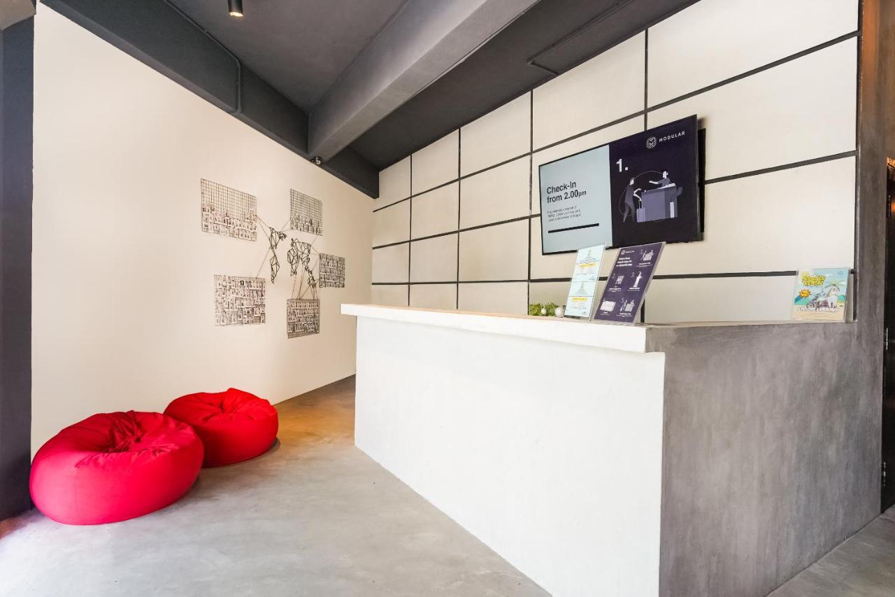Oyo 89635 Modular Langkawi Capsule Hotel Padang Mat Sirat Exterior foto