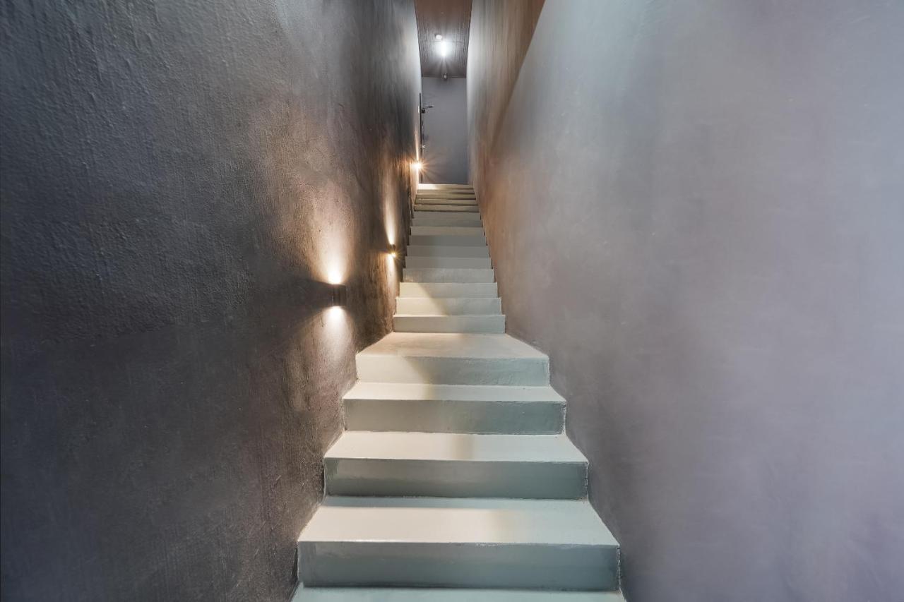 Oyo 89635 Modular Langkawi Capsule Hotel Padang Mat Sirat Exterior foto